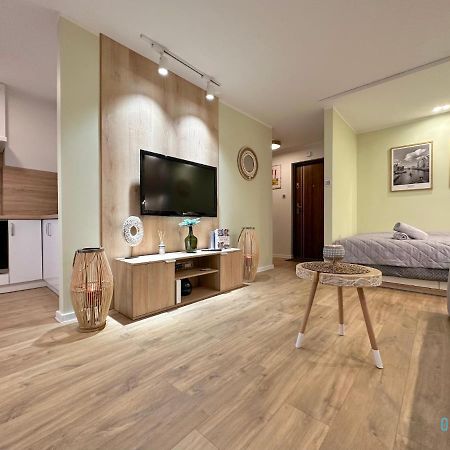 Boho Apartment - 10 Min To Old Town Gdansk,Pkp & Shopping Mall Экстерьер фото